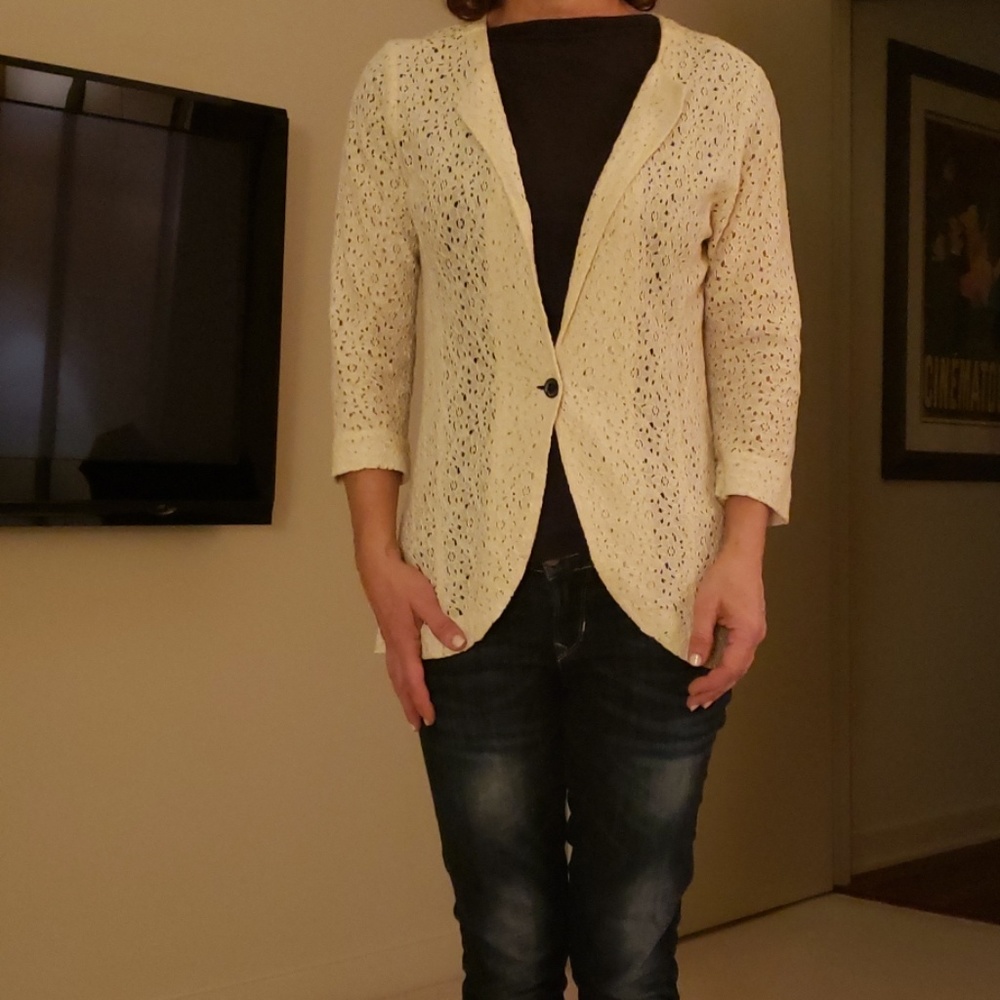 Eyelet jacket